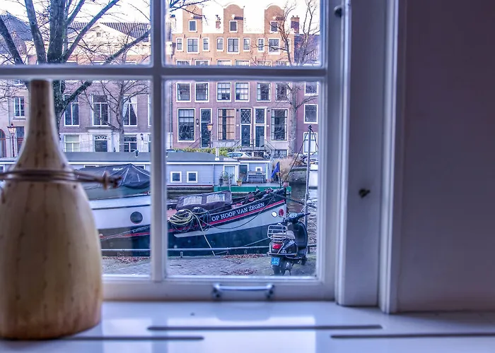 Hotel Canal Amsterdam